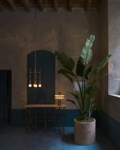 Vakkerlight Median Table Lamp