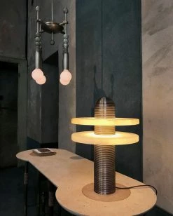 Vakkerlight Median Table Lamp