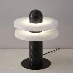 Vakkerlight Median Table Lamp
