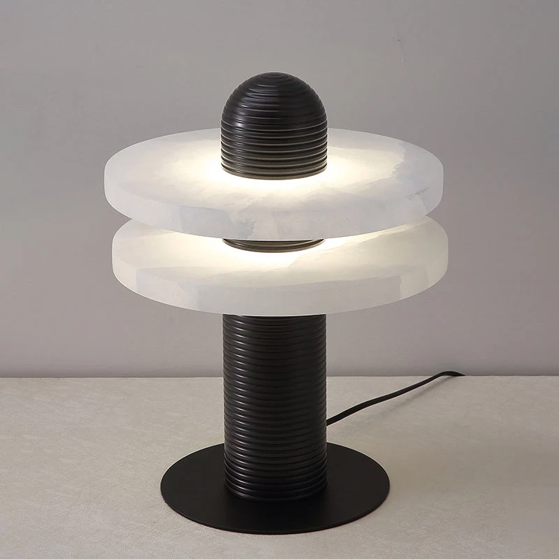Vakkerlight Median Table Lamp