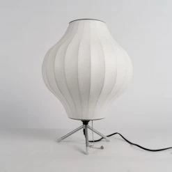 Vakkerlight Nelson Tripod Table Lamp