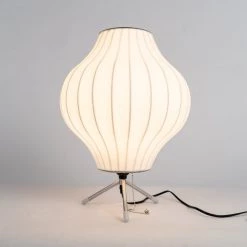 Vakkerlight Nelson Tripod Table Lamp