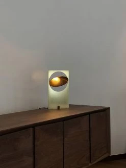 Vakkerlight Table Lamps OBJ-01 Table Lamp