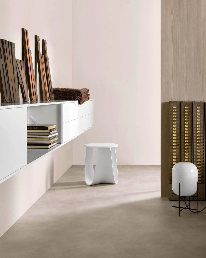 Vakkerlight Oda Table Lamp