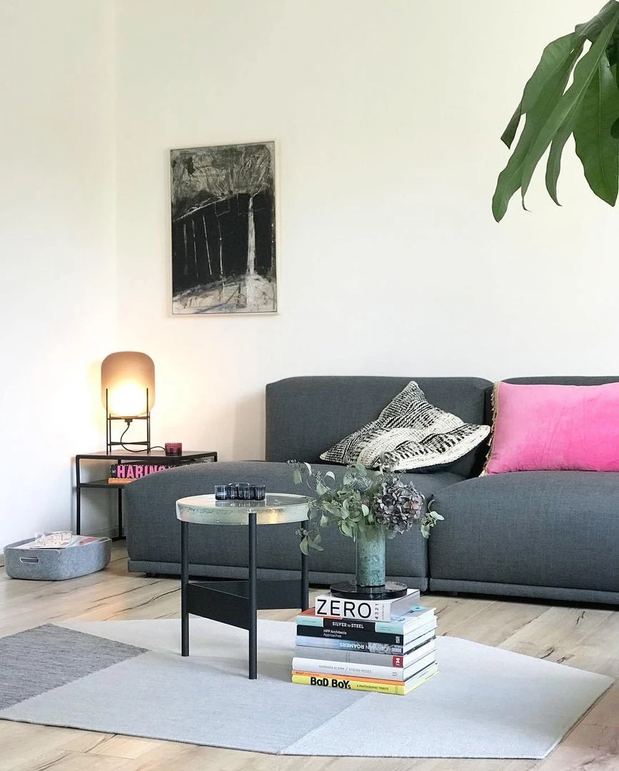 Vakkerlight Oda Table Lamp