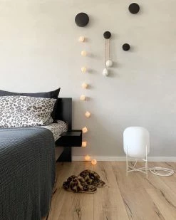 Vakkerlight Oda Table Lamp