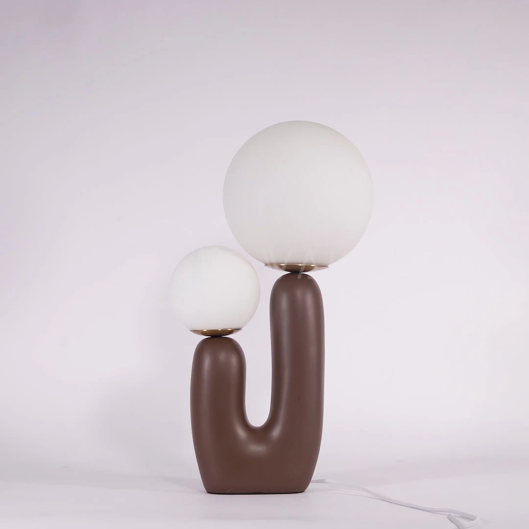 Vakkerlight Oo Smooth Table Lamp