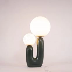 Vakkerlight Oo Smooth Table Lamp