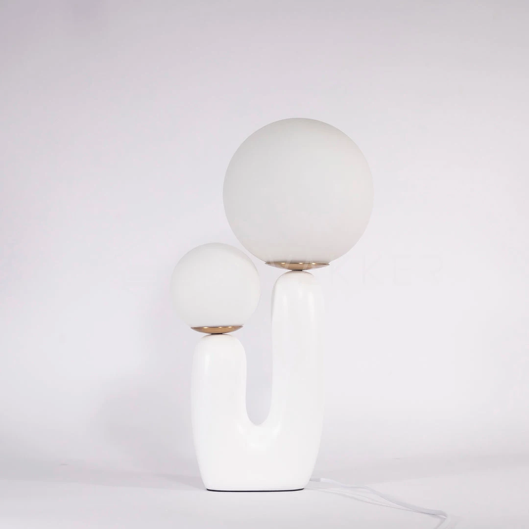 Vakkerlight Oo Smooth Table Lamp