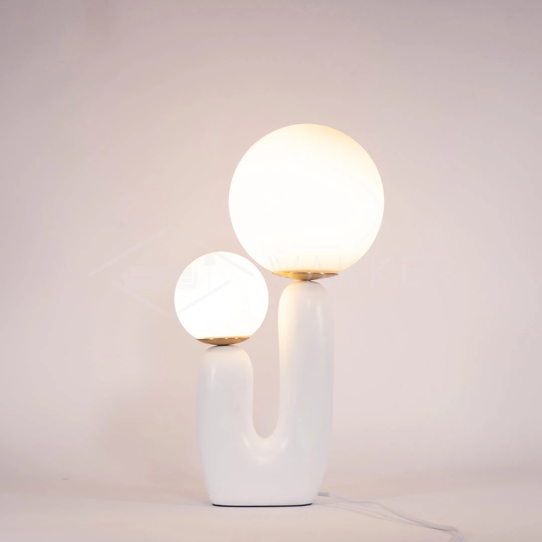 Vakkerlight Oo Smooth Table Lamp