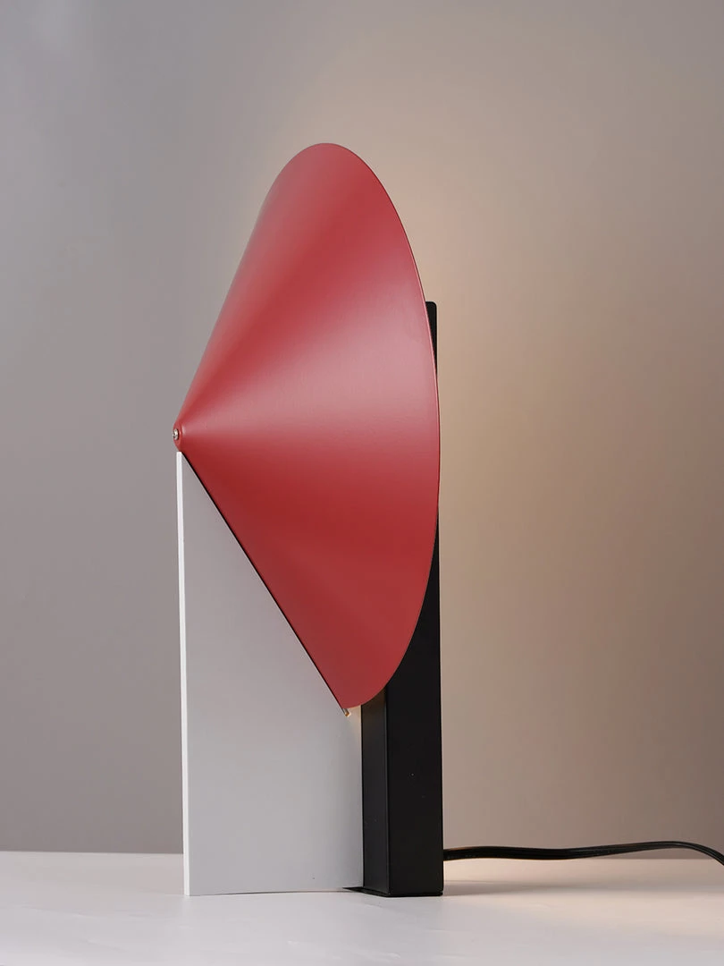 Vakkerlight Orbe Table Lamp