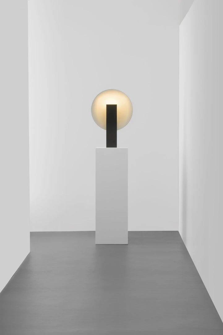 Vakkerlight Orbe Table Lamp