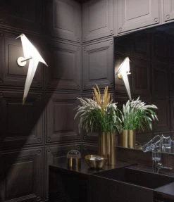 Vakkerlight Perching Bird Wall Lamp