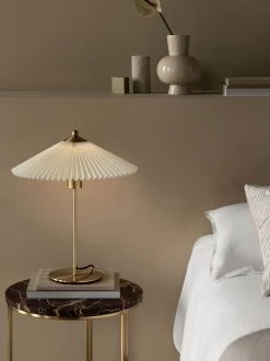 Vakkerlight Perla Pleated Table Lamp