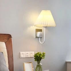 Vakkerlight Plug-in Wall Light