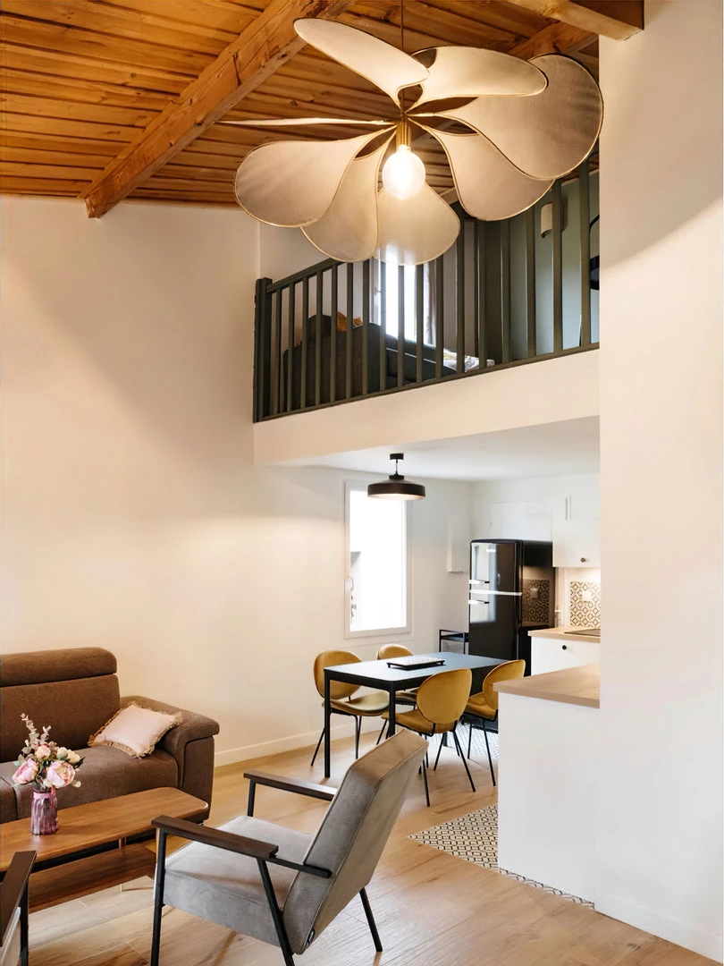 Vakkerlight Precieuse Petals Pendant Lamp