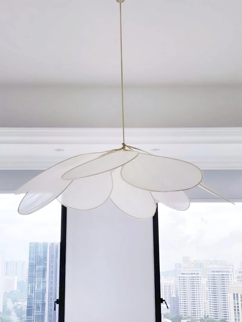 Vakkerlight Precieuse Petals Pendant Lamp