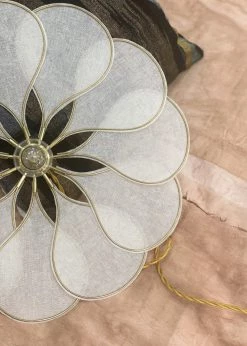 Vakkerlight Precieuse Petals Pendant Lamp