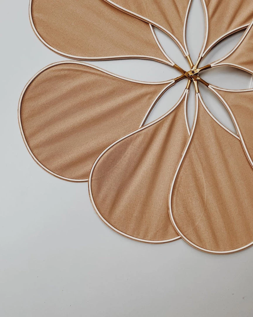 Vakkerlight Precieuse Petals Pendant Lamp