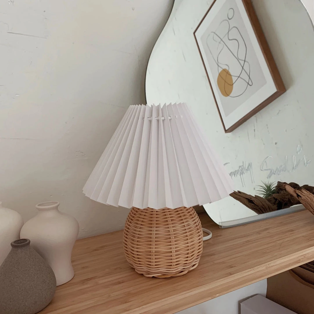 Vakkerlight Table Lamps Rattan Pleated Table Lamp