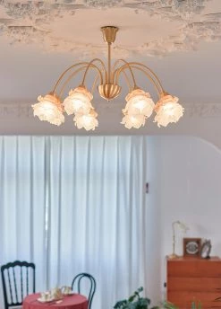 Vakkerlight Roses Chandelier Chandeliers