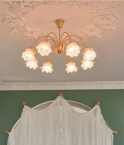 Vakkerlight Roses Chandelier Chandeliers