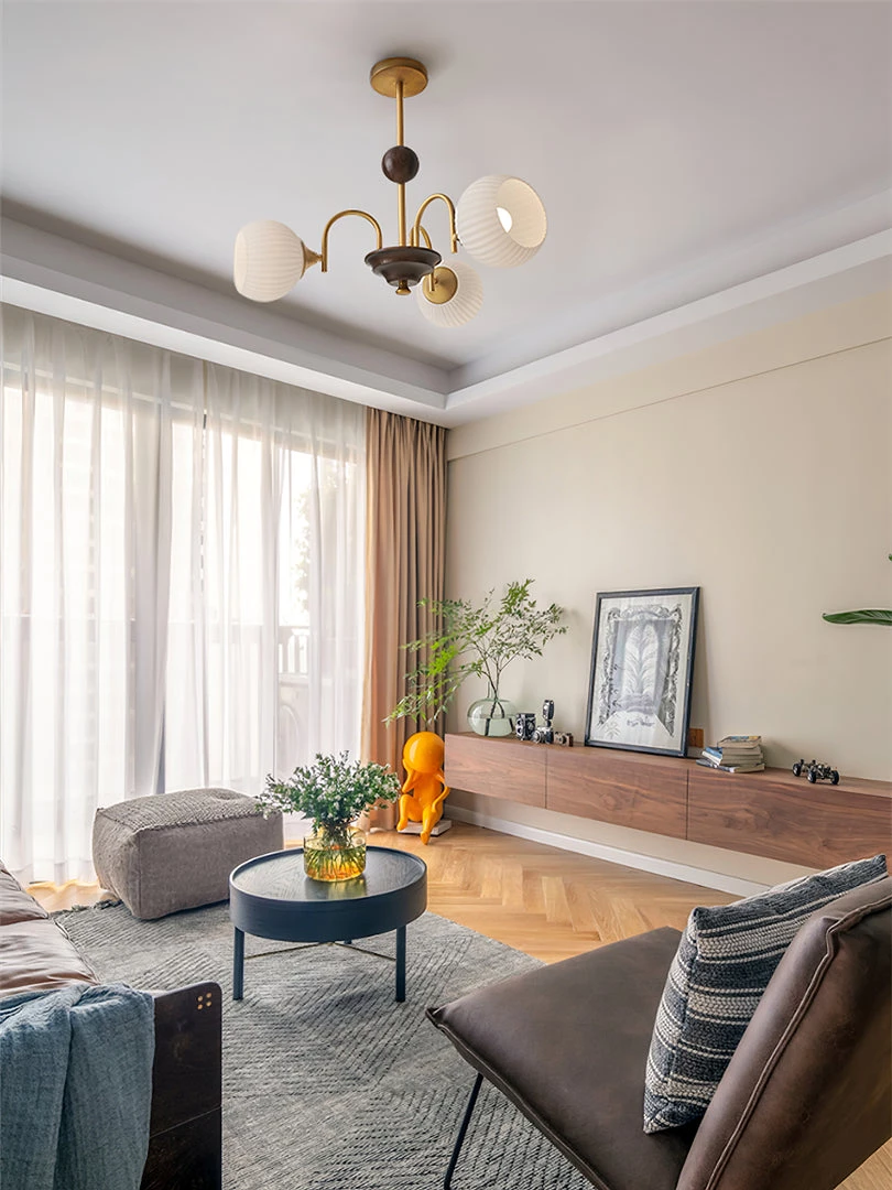 Vakkerlight Sculptural Glass Ribbed Chandelier