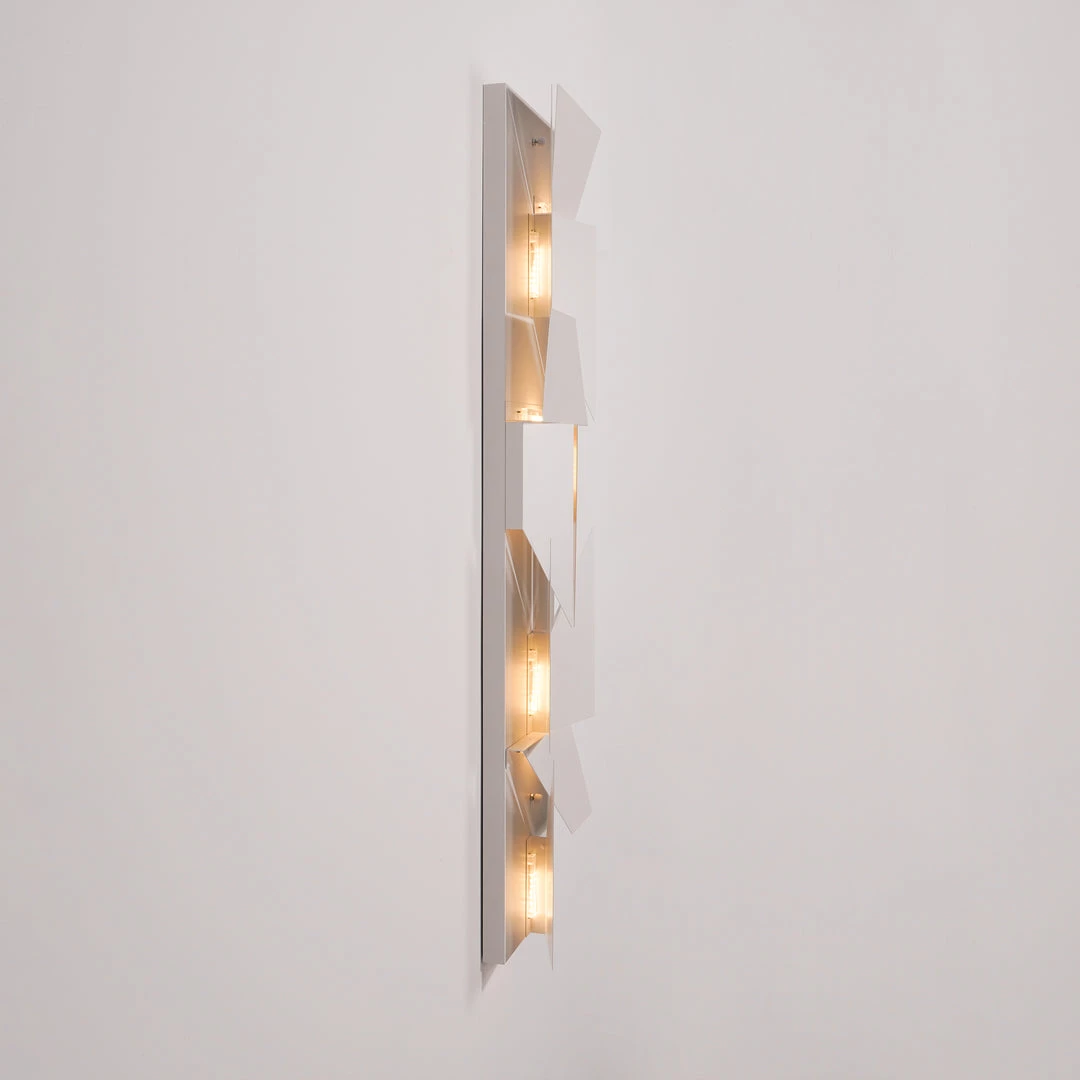 Vakkerlight Bedroom Shadows Grand Sconce