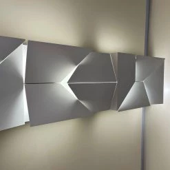 Vakkerlight Bedroom Shadows Grand Sconce