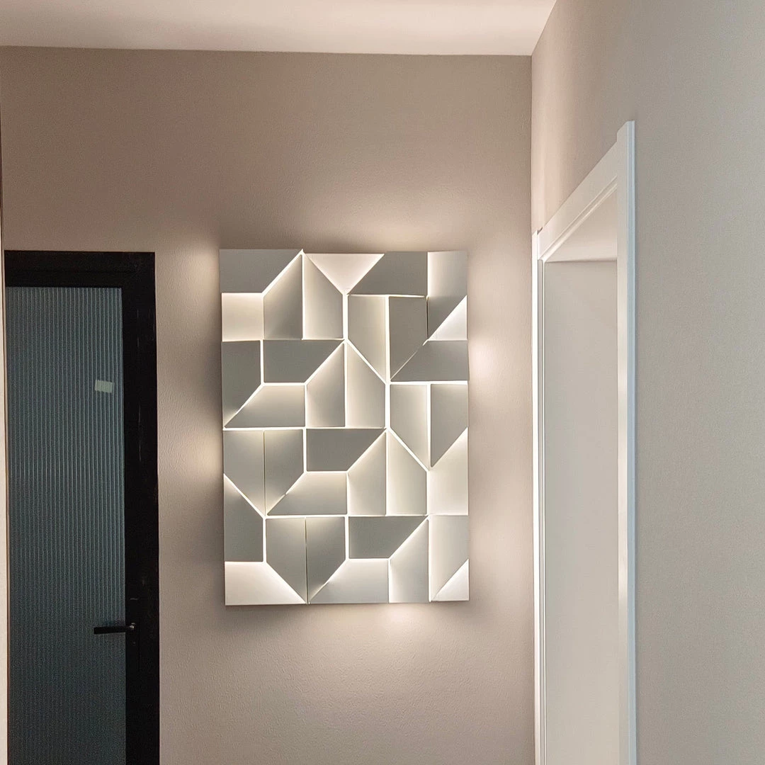 Vakkerlight Bedroom Shadows Grand Sconce