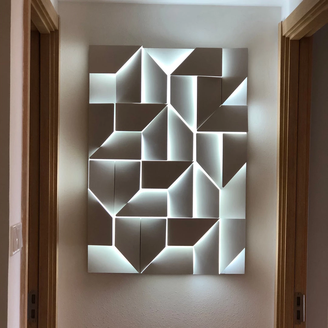 Vakkerlight Bedroom Shadows Grand Sconce
