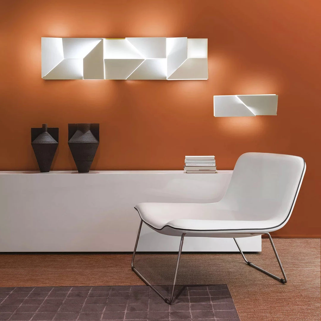 Vakkerlight Bedroom Shadows Grand Sconce