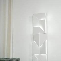 Vakkerlight Bedroom Shadows Grand Sconce