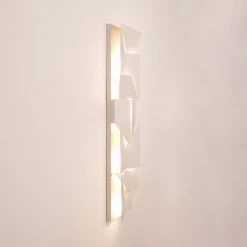 Vakkerlight Bedroom Shadows Grand Sconce