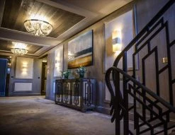 Vakkerlight Chandeliers Tassel Aluminum Chain Chandelier