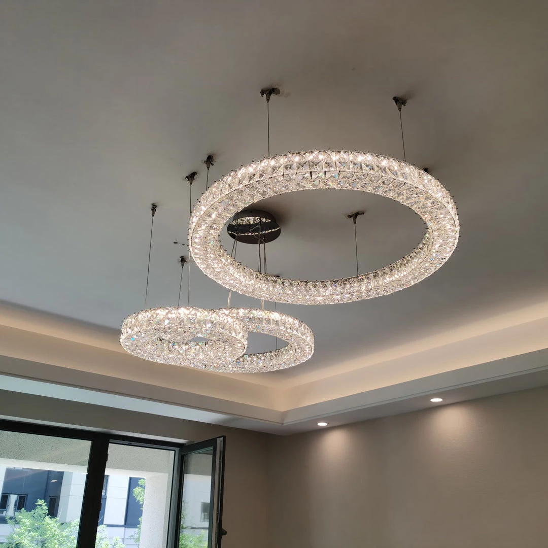 Vakkerlight Spiridon Chandelier Chandeliers