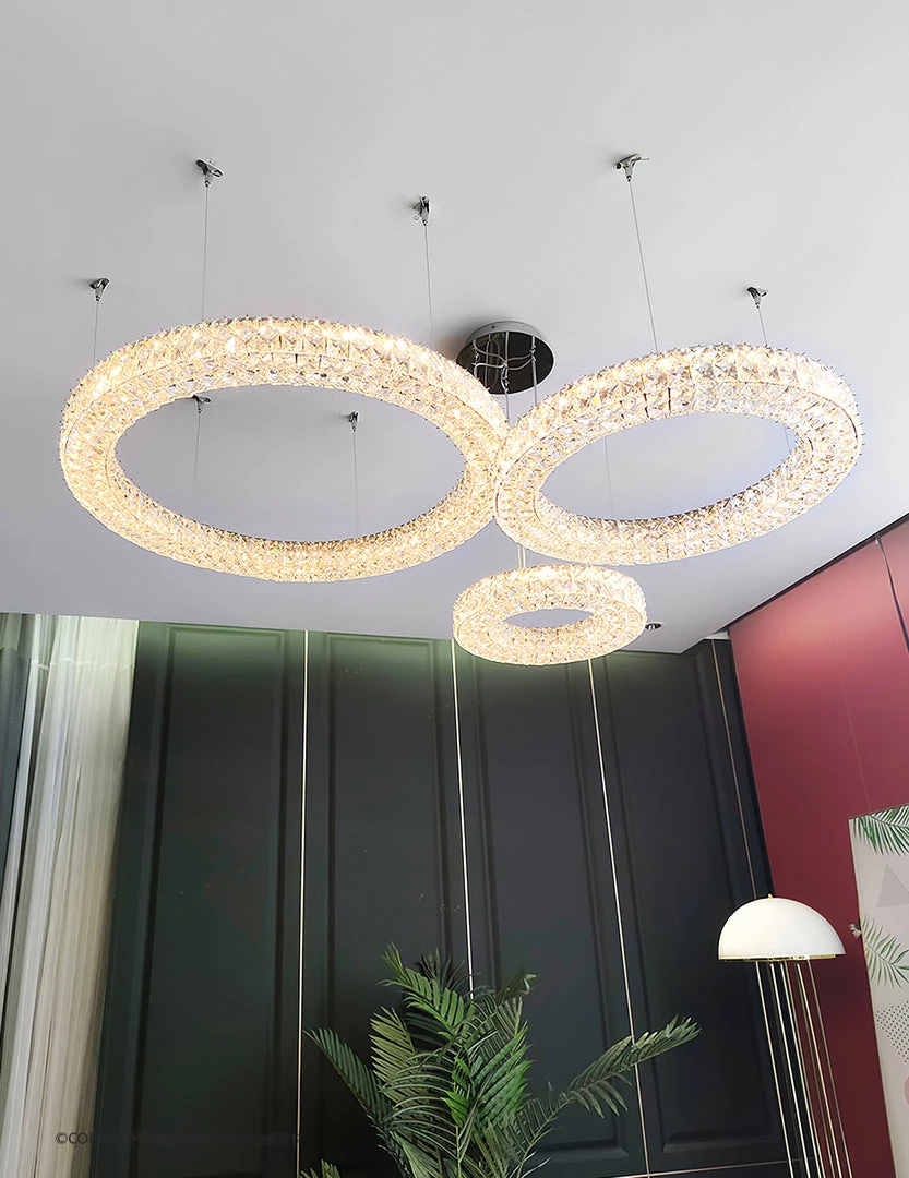 Vakkerlight Spiridon Chandelier Chandeliers
