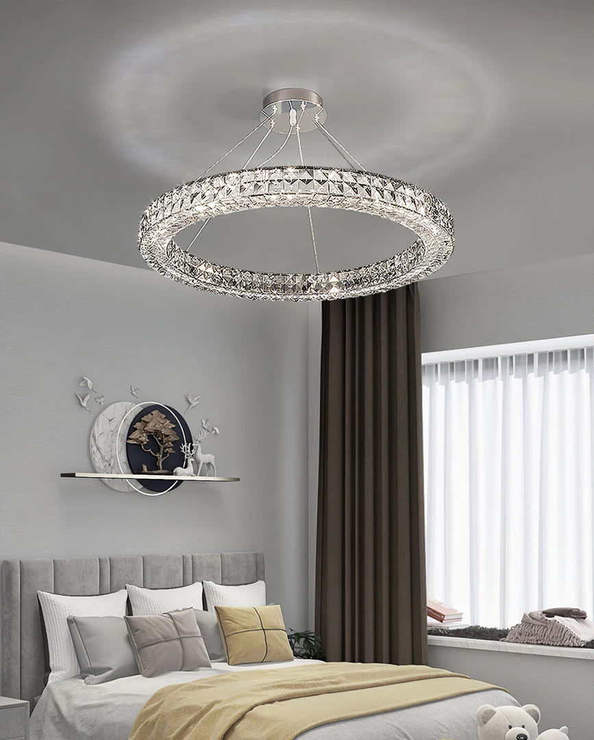 Vakkerlight Spiridon Chandelier Chandeliers