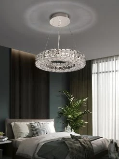 Vakkerlight Spiridon Chandelier Chandeliers