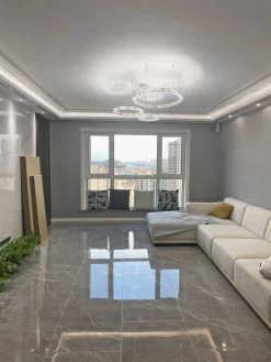 Vakkerlight Spiridon Chandelier Chandeliers