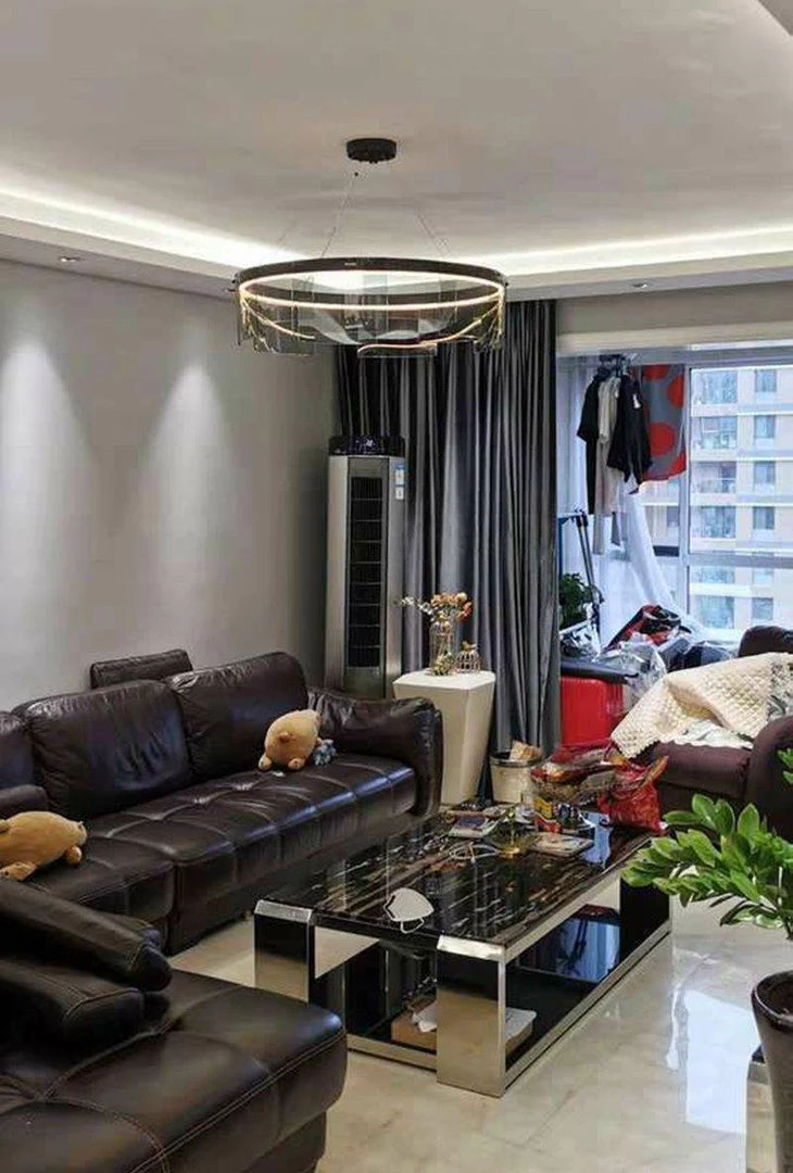 Vakkerlight Chandeliers Stratos LED Chandelier