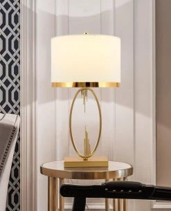 Vakkerlight Metal Table Lamp