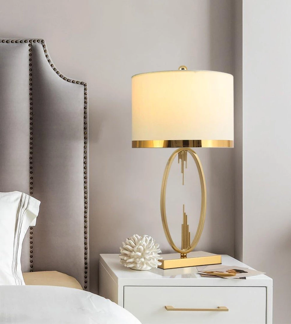 Vakkerlight Metal Table Lamp