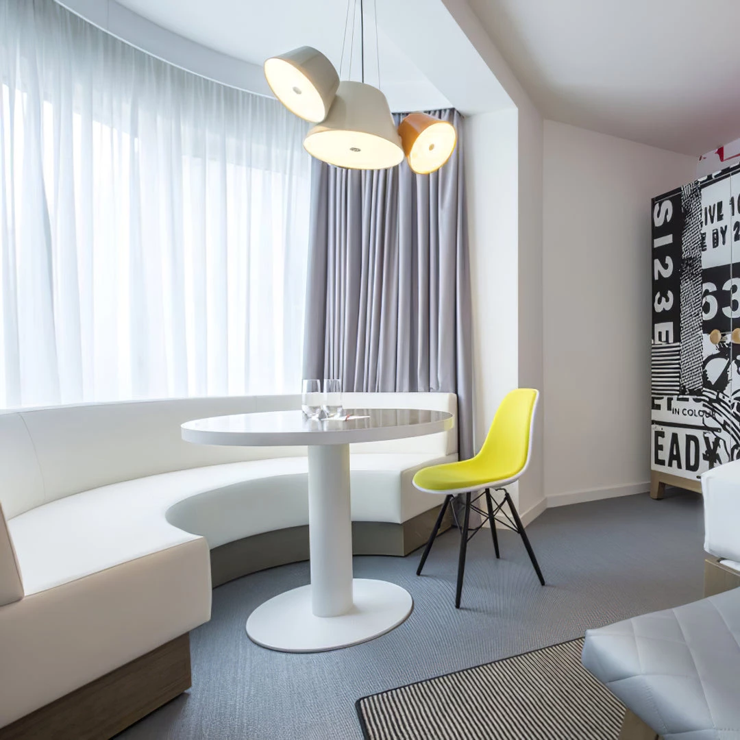 Vakkerlight Chandeliers Tam Tam Chandelier