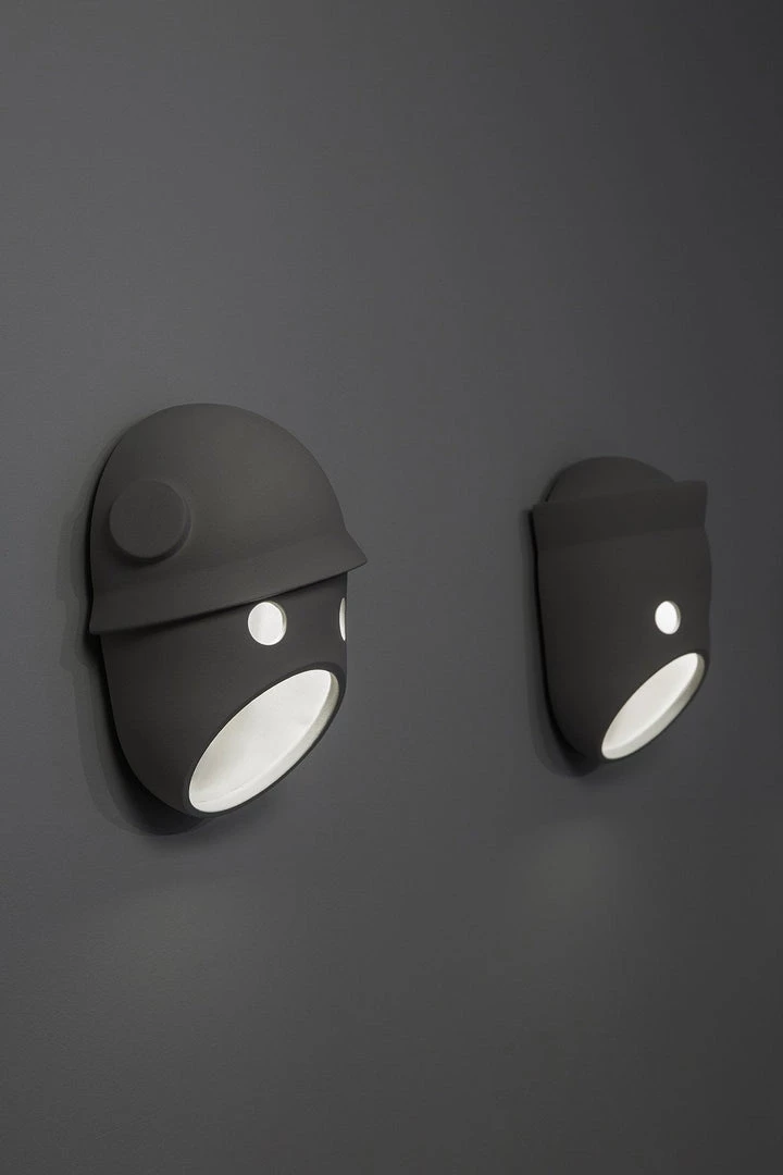 Vakkerlight Mask Wall Light