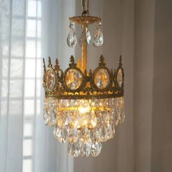 Vakkerlight Chandeliers Vintage Crystal Chandelier