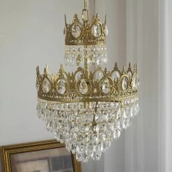 Vakkerlight Chandeliers Vintage Crystal Chandelier