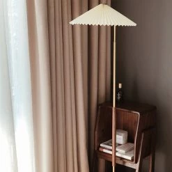 Vakkerlight Walnut Brass Floor Lamp