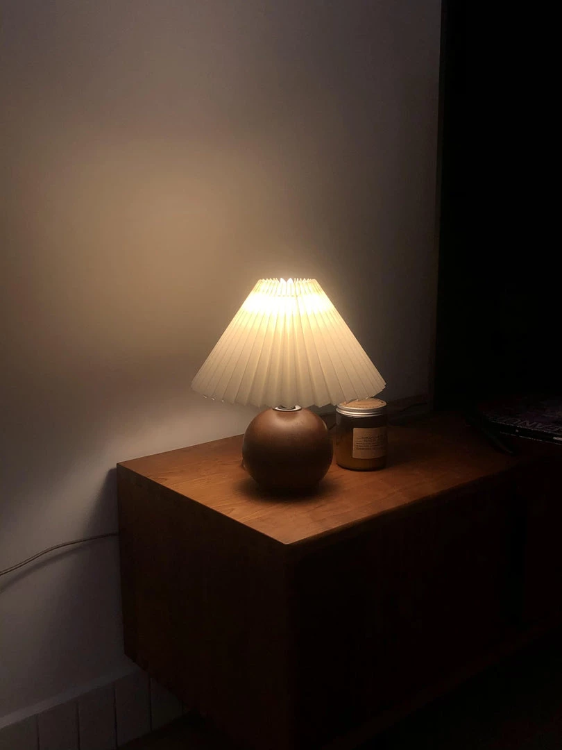 Vakkerlight Table Lamps Wooden Pleated Table Lamp