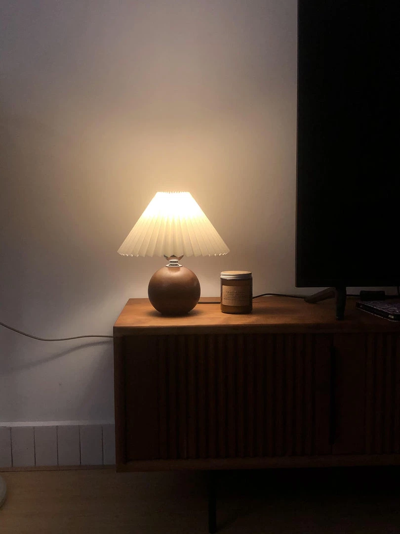 Vakkerlight Table Lamps Wooden Pleated Table Lamp